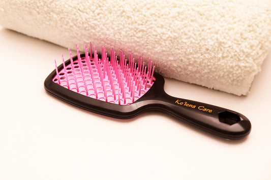 "Ke'lena UN-brush